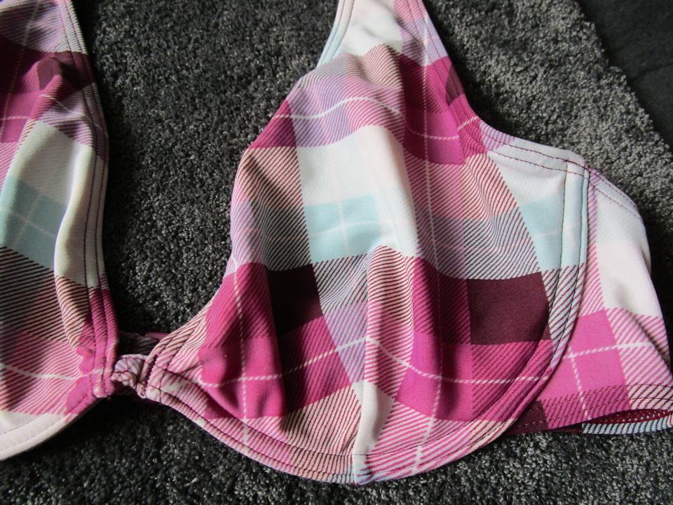 Damen Girls Buffalo Bikini Oberteil bunt Gr. 40C Neckholder Bügel in Oberhausen