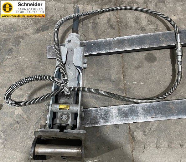 Furukawa FX15-2FT Hydraulik-Abbruchhammer MS01 Abbruchhammer in Bad Breisig 