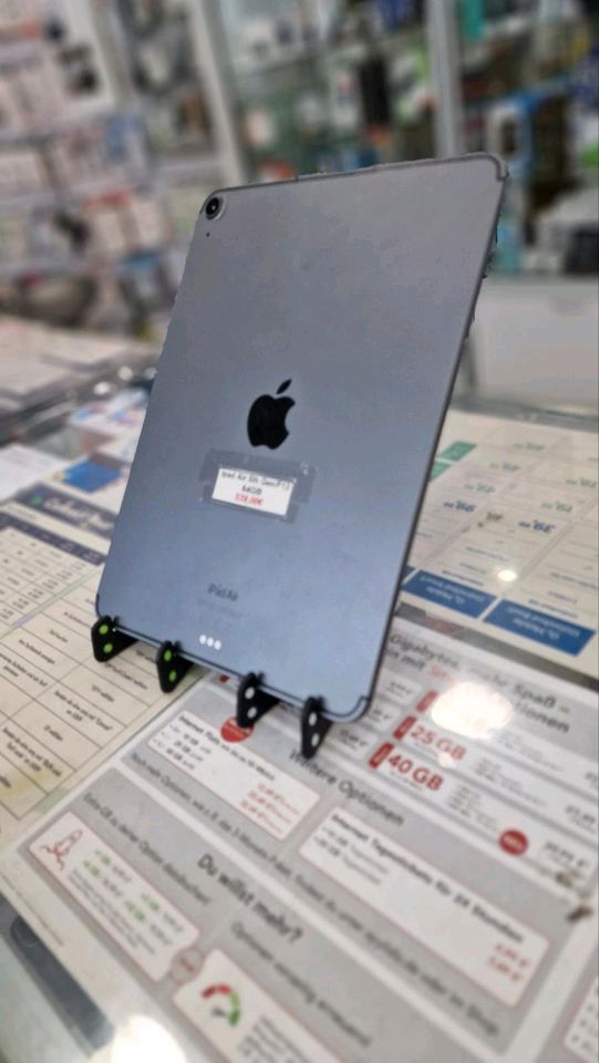 IiPad Air 5 Generation 64GB in Berlin