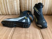 Fischer RC5 Combi NNN Skating Langlaufski Schuhe Gr.43 Niedersachsen - Braunschweig Vorschau