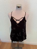 Shirt / Blümchen Top / Bluse von Pieces - Gr. S Bayern - Eisingen Vorschau