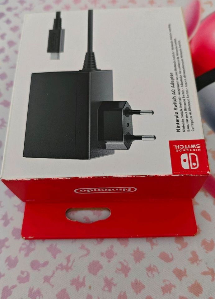 Nintendo Switch AC Adapter | Neu in Vettweiß