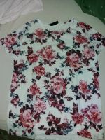 T-Shirt Pulli Kurzarm Rosenmotiv Damenshirt Sommerpulli Nordrhein-Westfalen - Bad Laasphe Vorschau