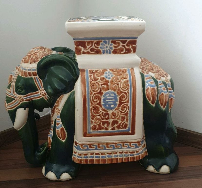 Blumenhocker Elefant Top XXL ! in Ahrensburg