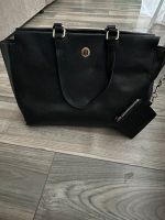 Original Tommy Hiilfiger Handtasche Schwarz Hessen - Wiesbaden Vorschau