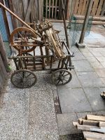 Altes Spinnrad zu verkaufen Nordrhein-Westfalen - Kleve Vorschau