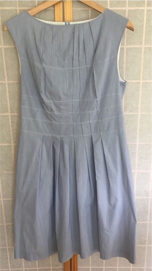 CINQUE Damen Jacken-Kleid Kostüm Gr. 40 hellblau TOP in Idstein