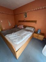 Schlafzimmer / Bett / Schrank Bayern - Biessenhofen Vorschau