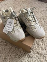 YEEZY 500 stone US10,5 EU 44 2/3 Nordrhein-Westfalen - Krefeld Vorschau