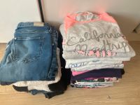 Oberteile t-Shirts longsleeve Pullover h&m zara 146/152 Nordrhein-Westfalen - Langenfeld Vorschau