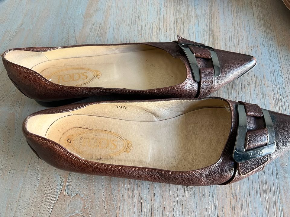 Wunderschöne Schuhe von Tods in braun in München