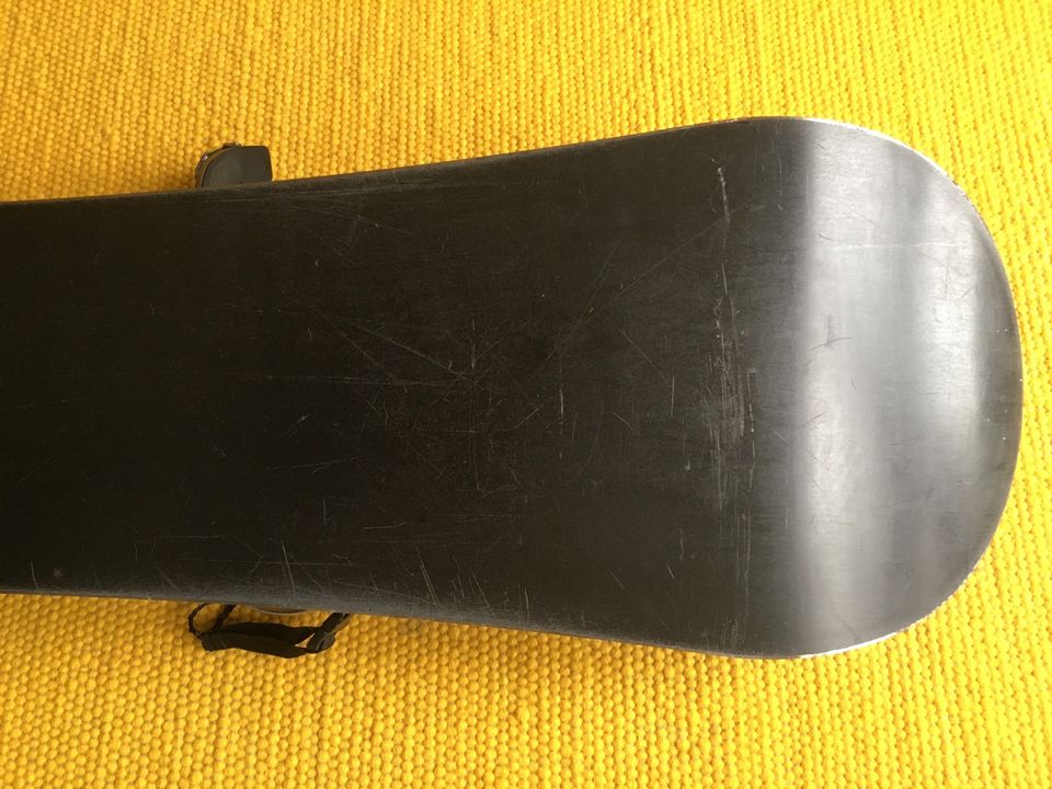 Snowboard schwarz mit Bindung Woogy Wed‘ze in Ostfildern