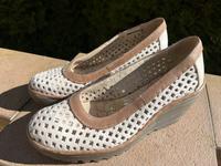 Top Fly London Wedges WEiß/Beige Gr. 37 Hessen - Kassel Vorschau