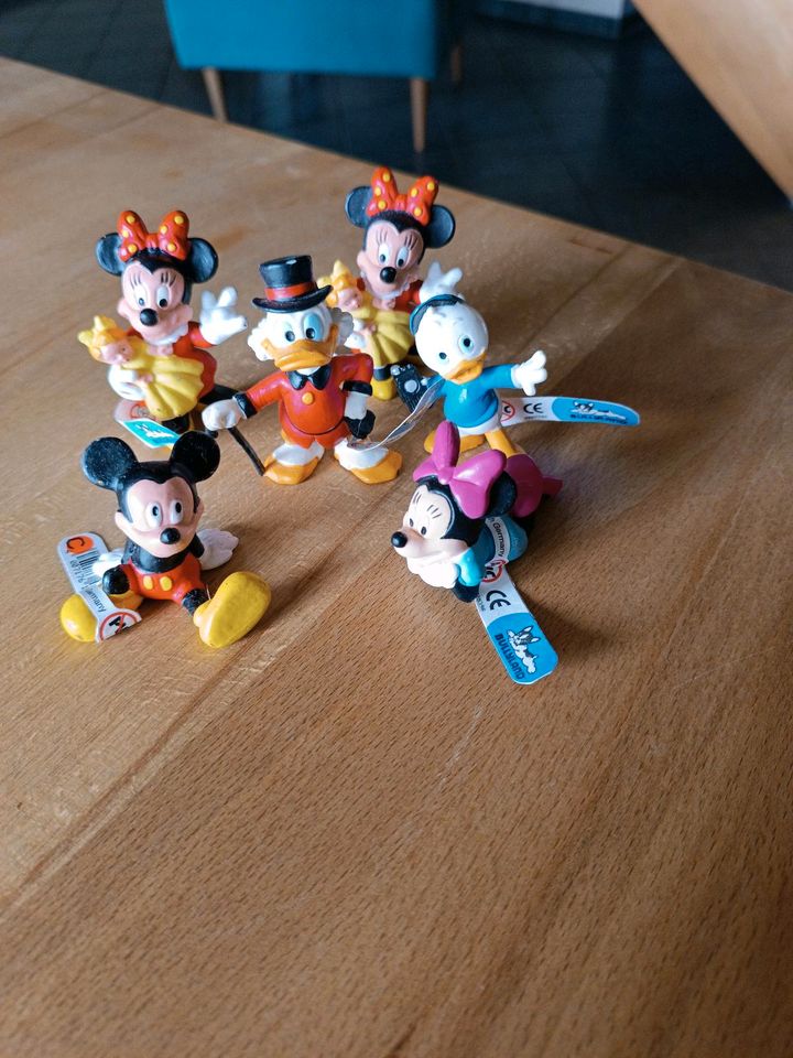 Bullyland  Disney Figuren  Handmade in Bad Mergentheim