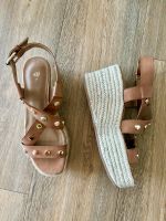 Schuhe braun Sandalen H&M Absatzhöhe 8 cm Gr. 38 Bayern - Rosenheim Vorschau