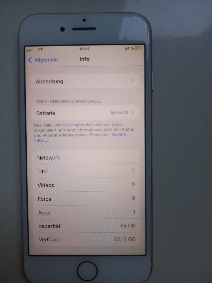 iPhone 8 64 GB weiß/gold in München