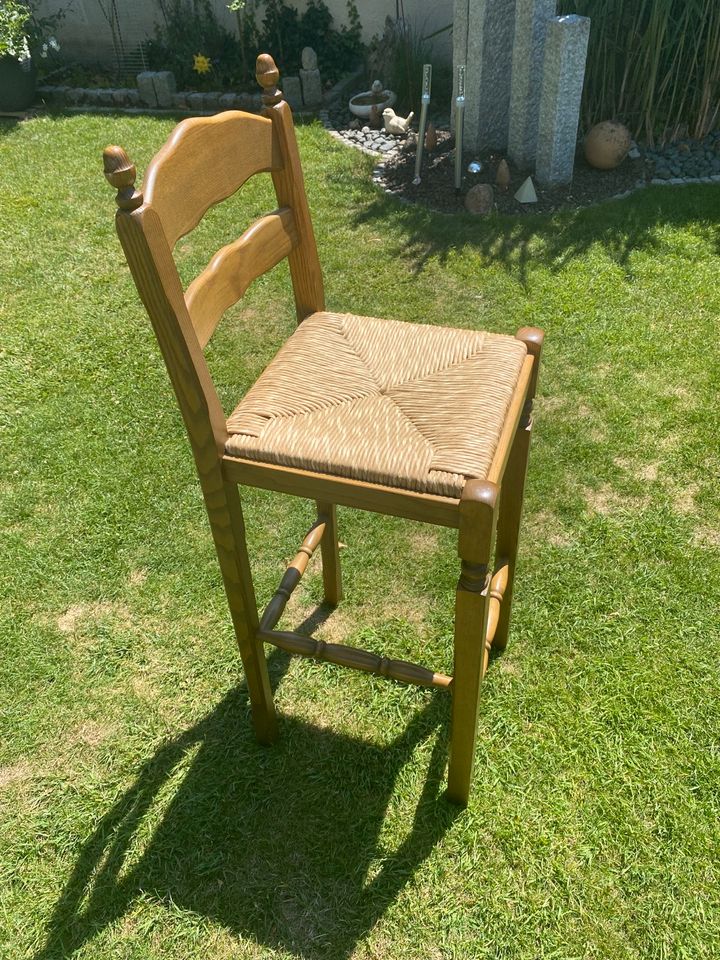 1x Barhocker / Tresen Stuhl aus Holz in Ulm