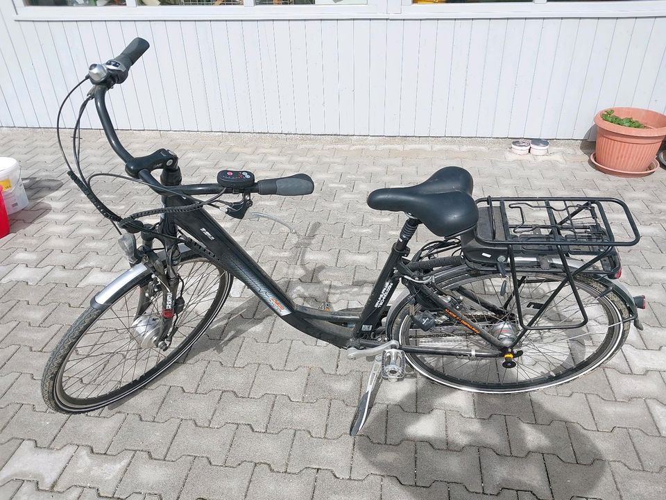 E-Bike MIFA Cyco wie neu kaum benutzt in Bodenkirchen