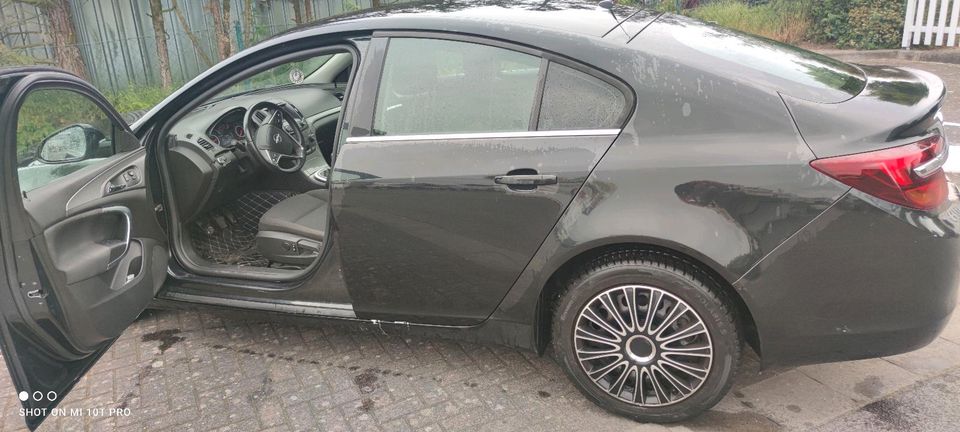 Opel Insignia zu verkaufen. Tausch möglich in Haßfurt