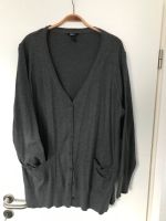 Klassische Strickjacke , Gr XXXL, grau , Baumwolle Niedersachsen - Delmenhorst Vorschau