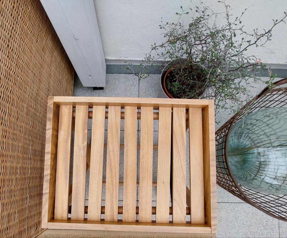 Tisch Holztisch Tablett Klapptisch Garten Terrasse Balkon in Winningen