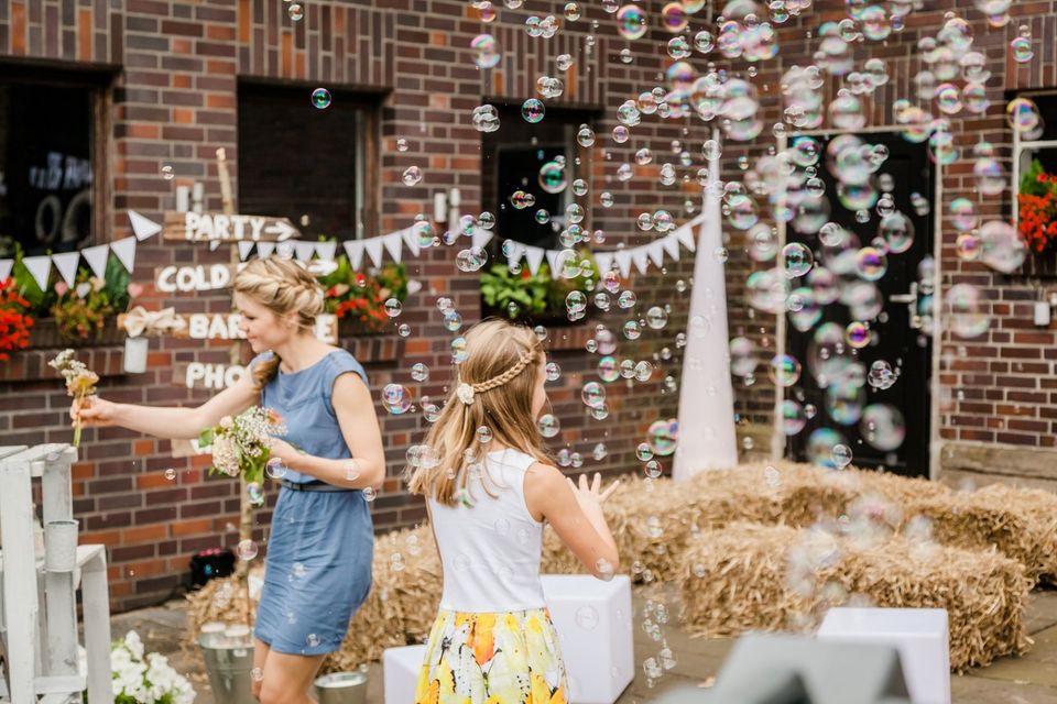 Seifenblasenmaschine  AKKU Seifenblasen für eure Feier/ Hochzeit in Selm