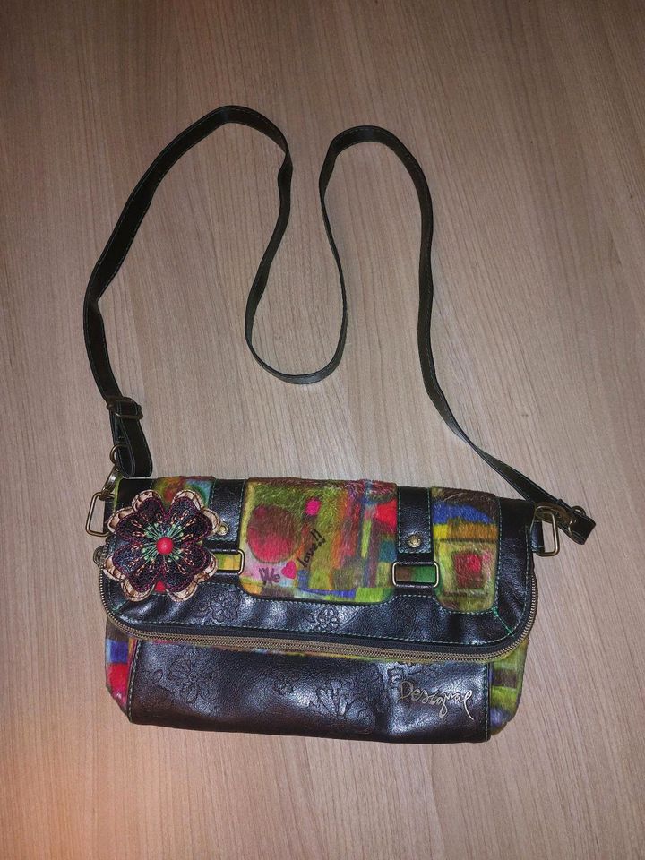 Desigual Tasche Clutch Handtasche in Duderstadt