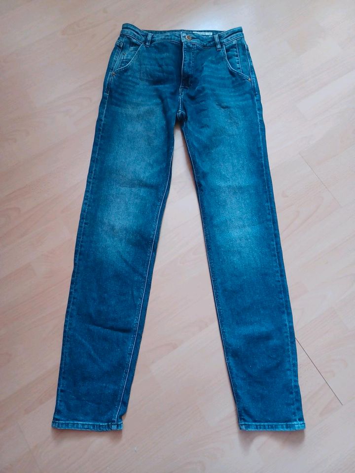 Esprit Jeans Girlfriend fit 29/32 in Sittensen