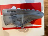 Nike Schuhe 90 Größe 41. grau neu. Hessen - Schotten Vorschau