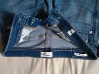 Verkaufe hier 4x Jack and Jones-Jeans-Shorts Brandenburg - Wandlitz Vorschau