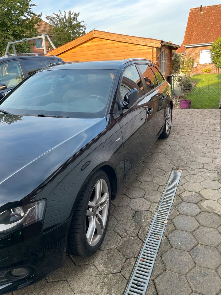 Audi A4 Avant 2.7 V6 B8 S-Line in Wahrenholz