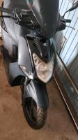 Roller Scooter Kymco Agility city 50 4 takt 16 Zoll no Vespa Bayern - Nittendorf  Vorschau