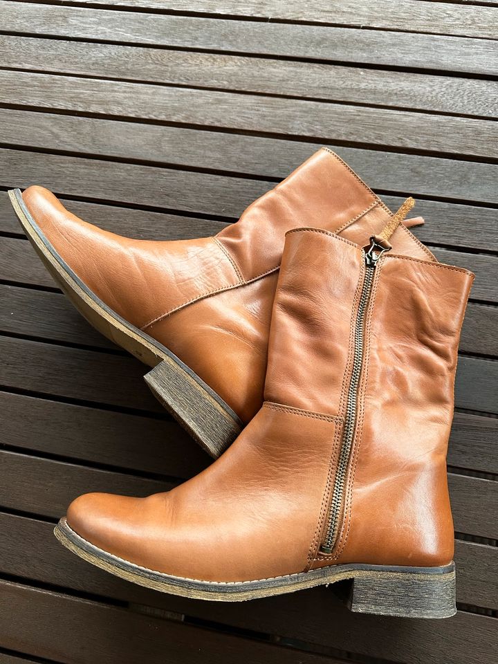 Damen Leder Boots in Sandesneben