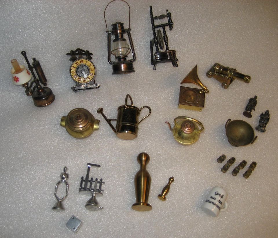 *25 tlg.Miniaturen Set Messing u.a.,Setzkasten,Puppenstube...* in Garbsen