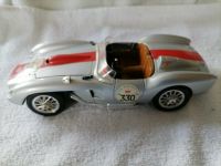 Bburago Ferrari 250 Testa Rossa 1957 silber 330 1:18 Bayern - Schrobenhausen Vorschau