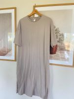 Kleid, Flieder, H&M, lila, Größe S, Midikleid, lässig Nordrhein-Westfalen - Blomberg Vorschau