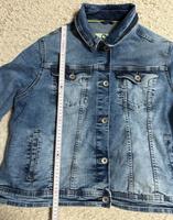 Cecil Jeansjacke , kurze Form , top Zustand , 50€ inkl. Versand Baden-Württemberg - Eberstadt Vorschau