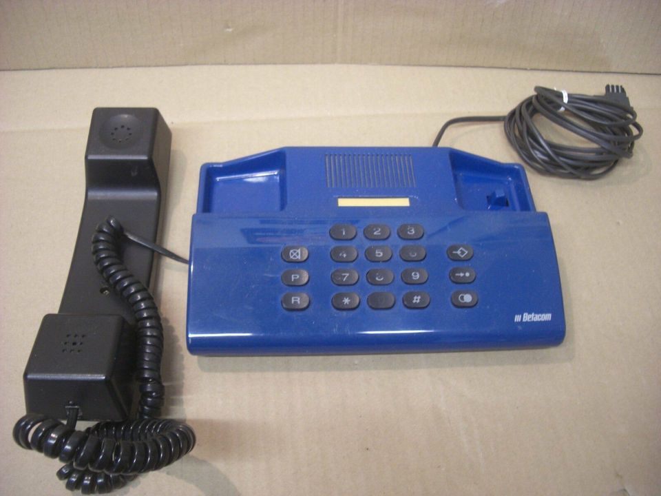 Telefon Loewe III Betacom blau / schwarz in Mücke