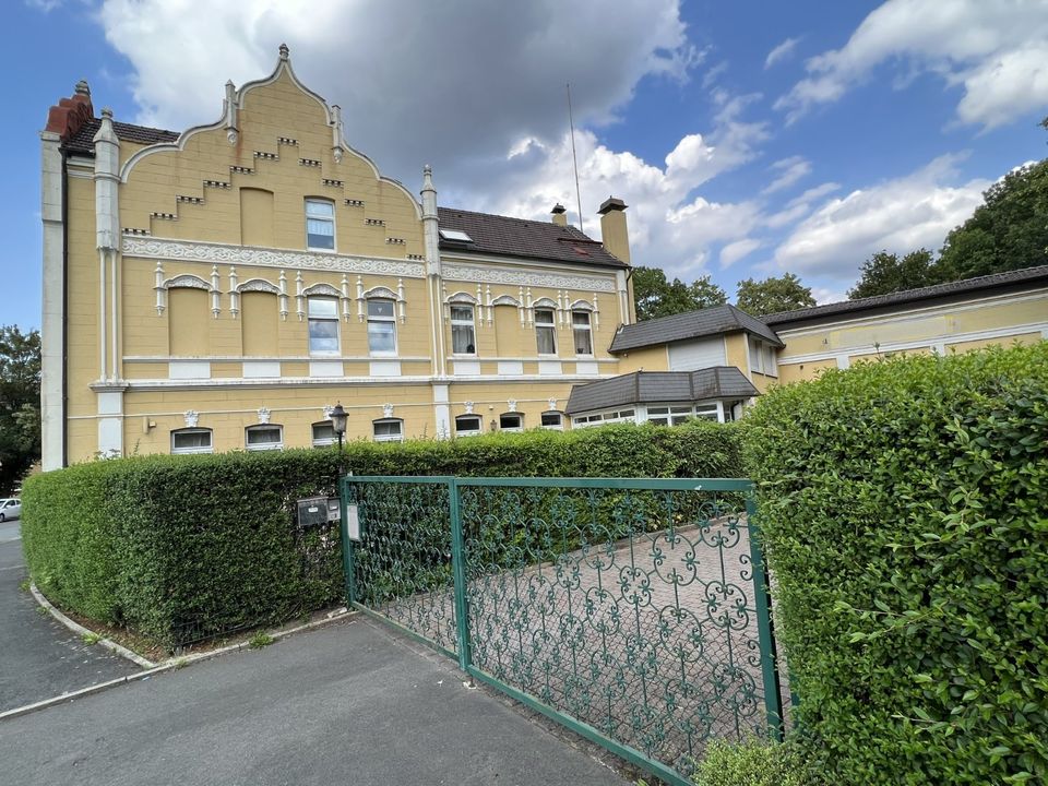 Traditionsreiche Immobilie in Bochum-Hofstede in Bochum