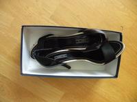 Damenpumps / High Heels Schwarz , Gr. 39 von ZARA Hessen - Wiesbaden Vorschau