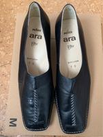 Ara Pumps Größe 7 (41), schwarz, neu und ungetragen Hessen - Weimar (Lahn) Vorschau