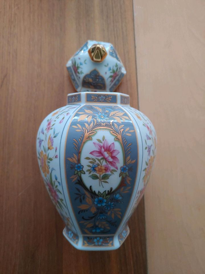 Dekorative Vase in Köln