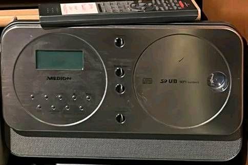 Sony CD Spieler / Medion Compact Anlage (Radio/CD/integrierter..) in Hamburg