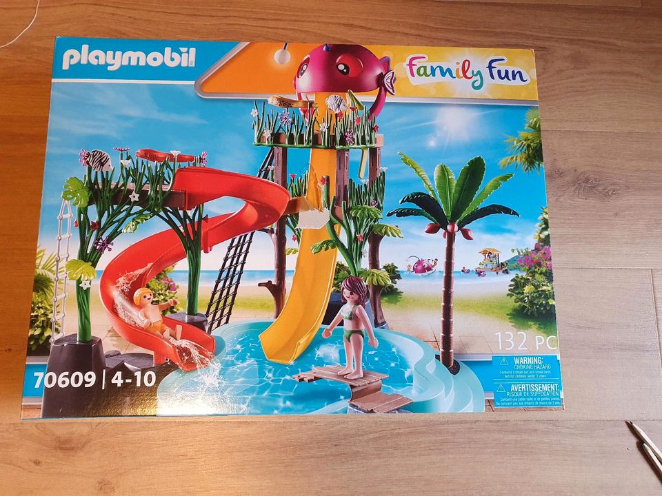 Playmobil 70609 Family Fun Aqua Park mit Rutschen in Illerkirchberg