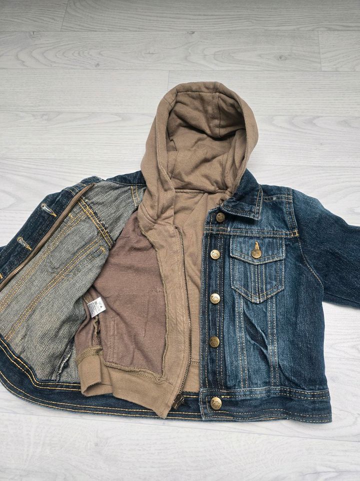 Jeans Jacke Größe 92 in Beelen