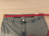 Jeans hellblau 7/8 42 Bundweite 40cm Damen Stretch Nordrhein-Westfalen - Rhede Vorschau