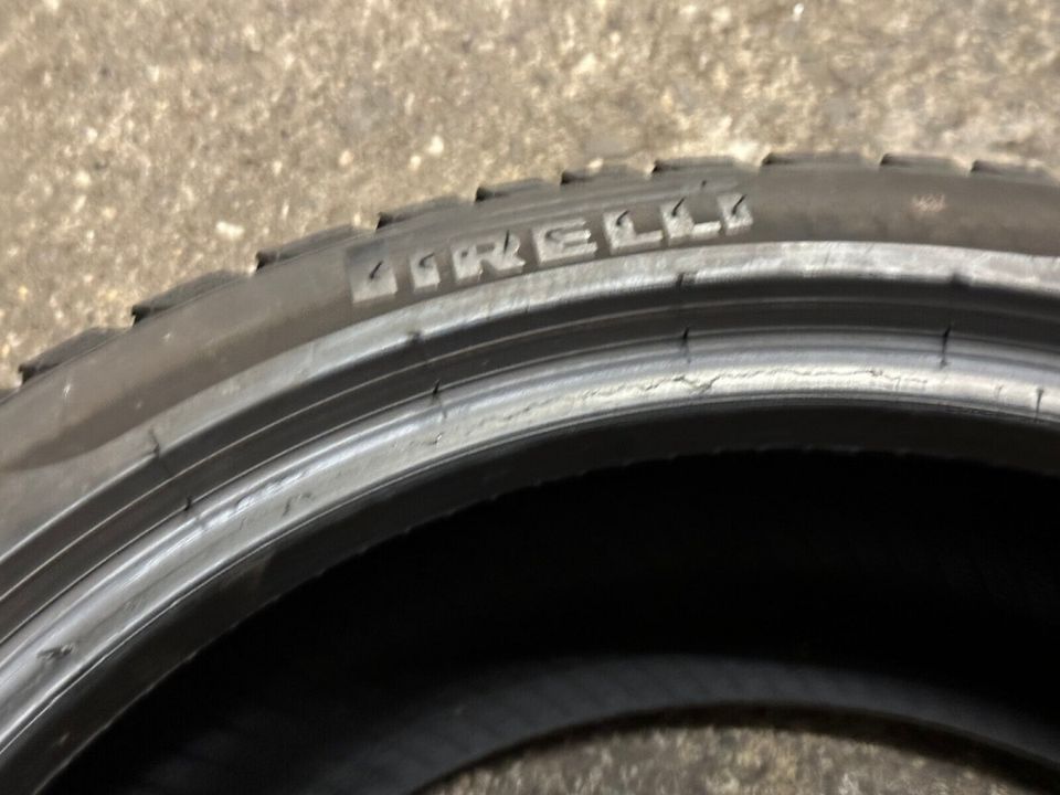 4x Winterreifen Pirelli Sottozero 3 225/45 R18 95H RUNFLAT 6,5mm in Kevelaer