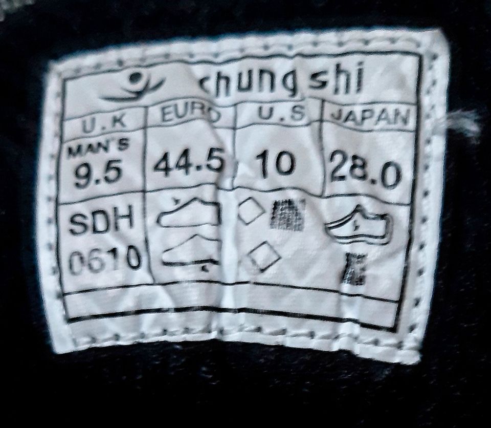 CHUNG SHI Balance Laufschuhe Gr. 44,5 UK 9,5 US 10 28 cm grau in Offenbach