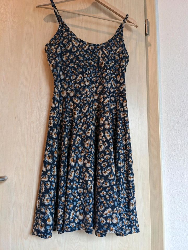 Minikleid Sommerkleid Boho gemustert Gr. M in Freiburg im Breisgau