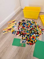 Lego Kiste mit 2 Platten Flensburg - Fruerlund Vorschau